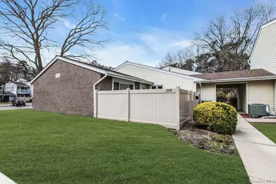 224 Springmeadow Drive #F, Holbrook, NY 11741 - Photo 1