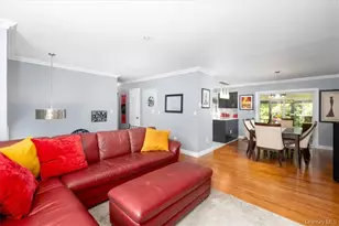 1 N Amundsen Ln, Airmont, NY 10901 - Photo 6