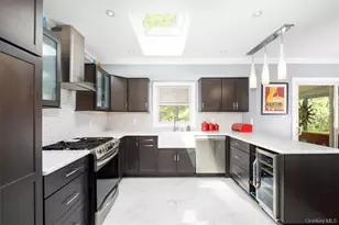 1 N Amundsen Ln, Airmont, NY 10901 - Photo 10