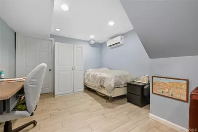 8 Burton Avenue, Woodmere, NY 11598 - Photo 14