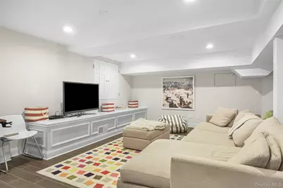 10 Hilltop Road, Larchmont, NY 10538 - Photo 36