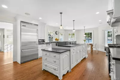 10 Hilltop Road, Larchmont, NY 10538 - Photo 10