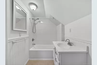 180 W Washington Avenue, Pearl River, NY 10965 - Photo 22