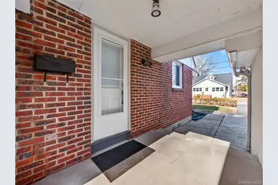 180 W Washington Avenue, Pearl River, NY 10965 - Photo 32