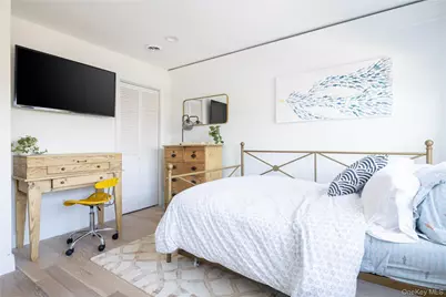 56861 Private Rd B (Main), Southold, NY 11971 - Photo 16