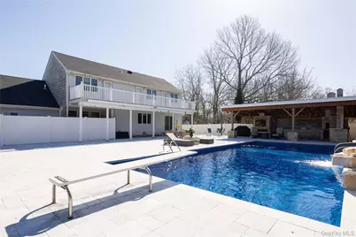 56861 Private Rd B (Main), Southold, NY 11971 - Photo 28