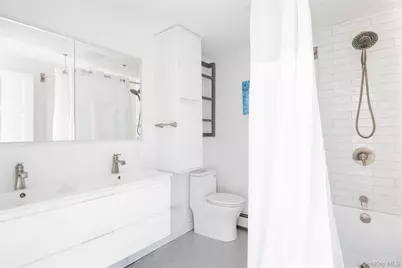 56861 Private Rd B (Main), Southold, NY 11971 - Photo 22