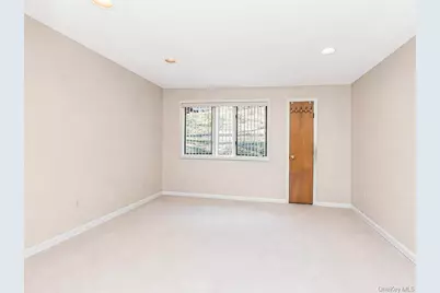 8 Davids Lane, Ossining, NY 10562 - Photo 18