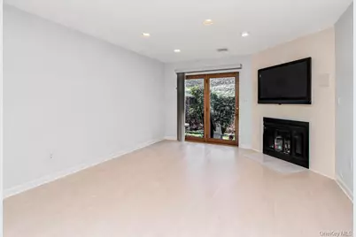 8 Davids Lane, Ossining, NY 10562 - Photo 8