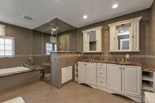 2528 Balsam Ave, East Meadow, NY 11554 - Photo 16