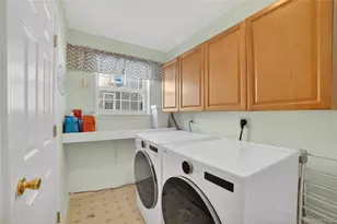 305 Rockwood Ct, Yorktown Heights, NY 10598 - Photo 20