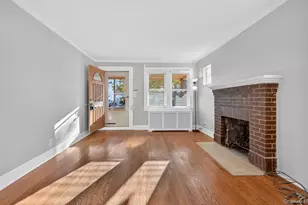 132 S Terrace Pl, Valley Stream, NY 11580 - Photo 4