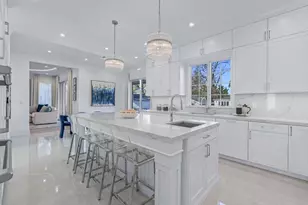 [Address not provided], Great Neck, NY 11021 - Photo 8