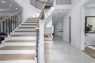 [Address not provided], Great Neck, NY 11021 - Photo 2