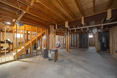 5 Chestnut Ridge Road, Poughkeepsie, NY 12603 - Photo 38