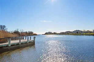 58 Fairharbor, Patchogue, NY 11772 - Photo 10