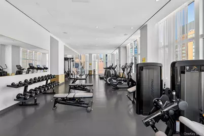 305 E 51st Street, New York, NY 10022 - Photo 26