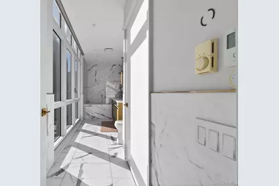 305 E 51st Street, New York, NY 10022 - Photo 20