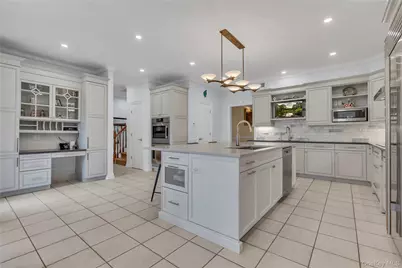 199 Hirst Road, Briarcliff Manor, NY 10510 - Photo 12