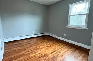 100 Lexington Ave, Holbrook, NY 11741 - Photo 18