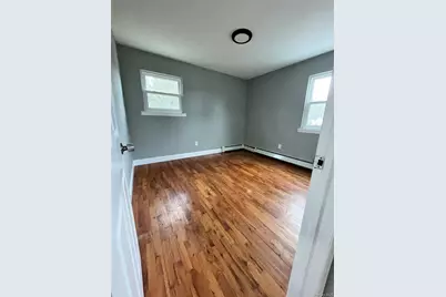 100 Lexington Avenue, Holbrook, NY 11741 - Photo 14