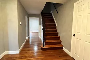 100 Lexington Ave, Holbrook, NY 11741 - Photo 2