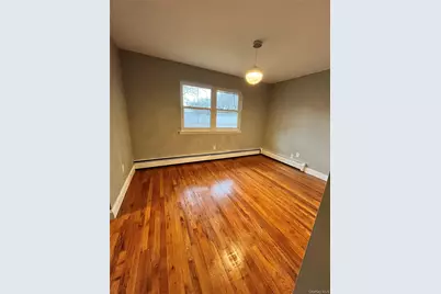 100 Lexington Avenue, Holbrook, NY 11741 - Photo 10