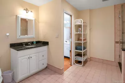 637 Long Hill Road W, Briarcliff Manor, NY 10510 - Photo 26