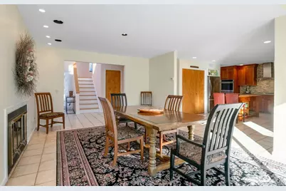 637 Long Hill Road W, Briarcliff Manor, NY 10510 - Photo 10