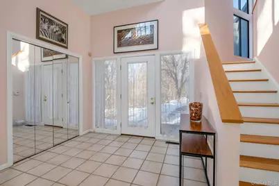 637 Long Hill Road W, Briarcliff Manor, NY 10510 - Photo 20