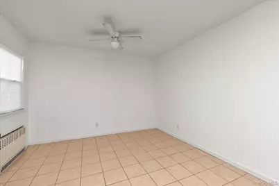 5 White Street, Valley Stream, NY 11580 - Photo 8