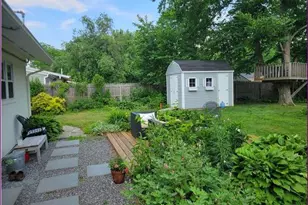 20 Princeton St, Red Hook, NY 12571 - Photo 30