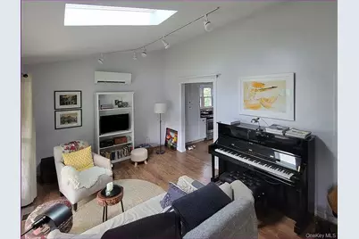 20 Princeton Street, Red Hook, NY 12571 - Photo 4