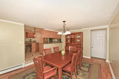 534 Hyman Avenue, West Islip, NY 11795 - Photo 12