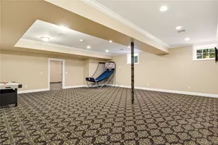 69 Old Depot Rd, Quogue, NY 11959 - Photo 30