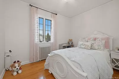 210 Clinton Road, Garden City, NY 11530 - Photo 22