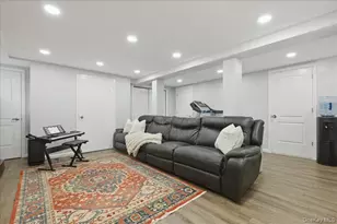 210 Clinton Rd, Garden City, NY 11530 - Photo 24