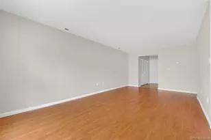 111 Cartwheel Ct, Washingtonville, NY 10992 - Photo 6