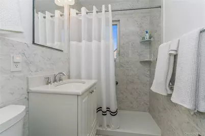 14839 60th Avenue, Flushing, NY 11355 - Photo 16