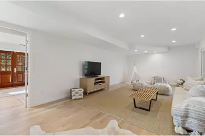 21 Kolbert Drive, Scarsdale, NY 10583 - Photo 12