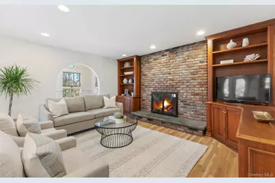 21 Kolbert Drive, Scarsdale, NY 10583 - Photo 28