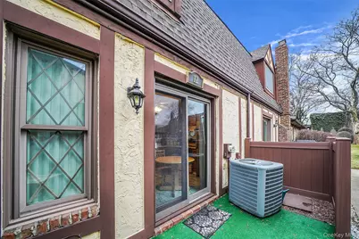 12 Quail Run Drive, Deer Park, NY 11729 - Photo 28