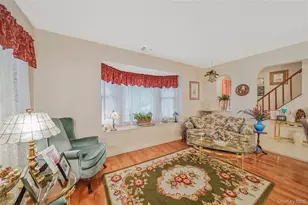 12 Quail Run Dr, Deer Park, NY 11729 - Photo 4
