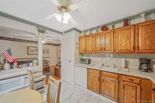 12 Quail Run Dr, Deer Park, NY 11729 - Photo 14