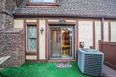 12 Quail Run Drive, Deer Park, NY 11729 - Photo 30