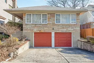 85-19 212th St, Hollis, NY 11427 - Photo 1