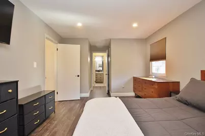 14 Somerset Drive, Suffern, NY 10901 - Photo 12