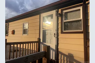 20 W Belmont Street, Bay Shore, NY 11706 - Photo 2