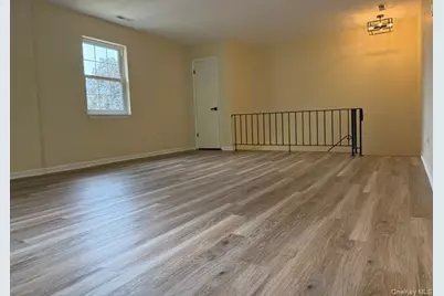 276 Temple Hill Road #2606, New Windsor, NY 12553 - Photo 8