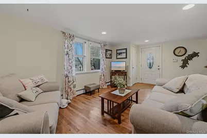 1 3rd Street, Wading River, NY 11792 - Photo 12